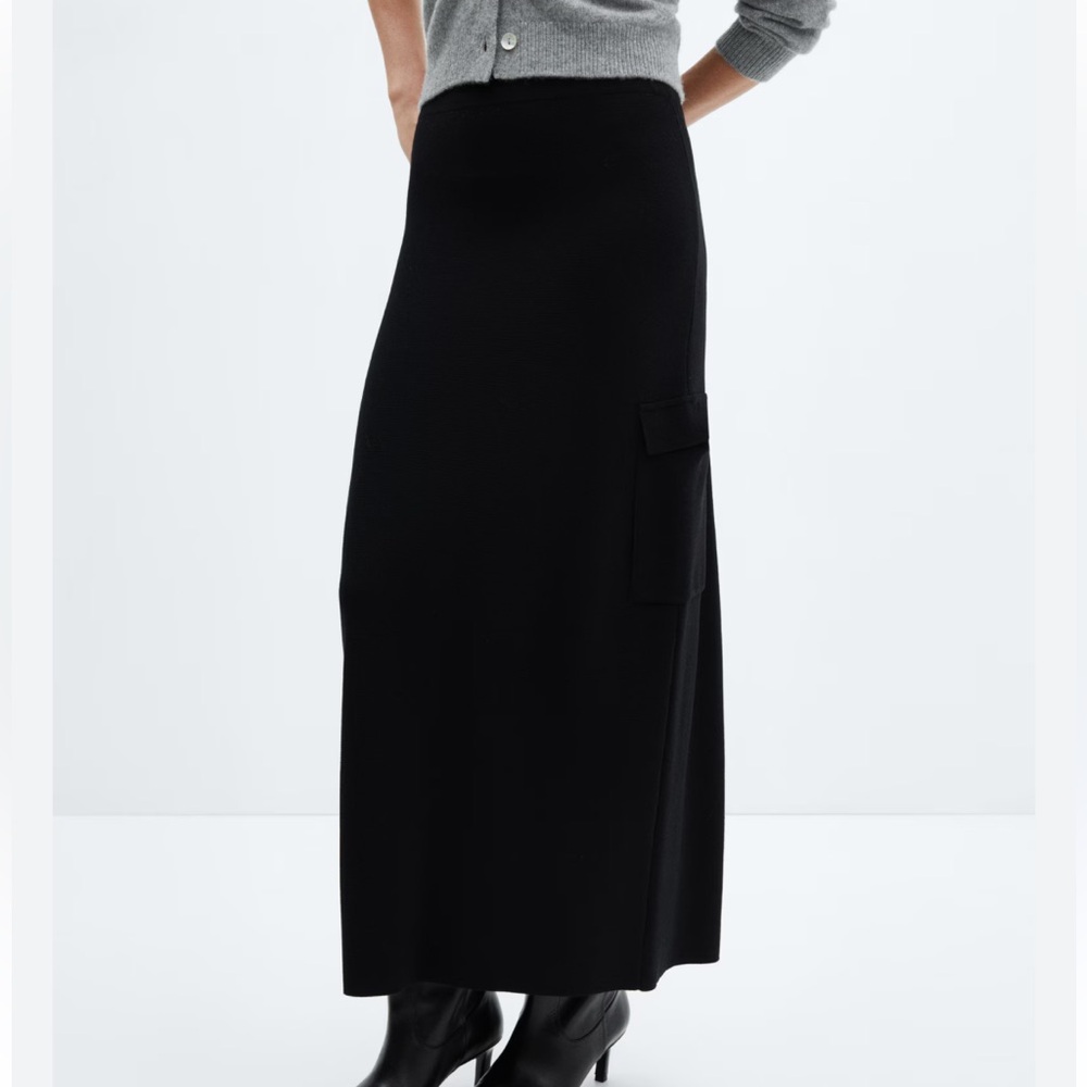 Mango knit skirt with cargo pockets